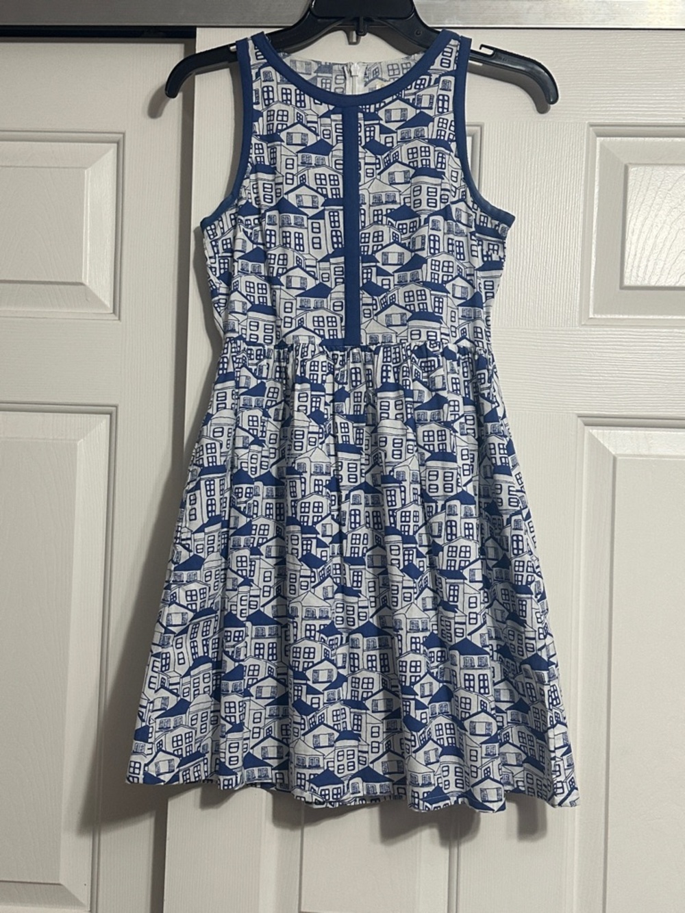 Mata Traders Blue and White House-Print Sleeveless Dress